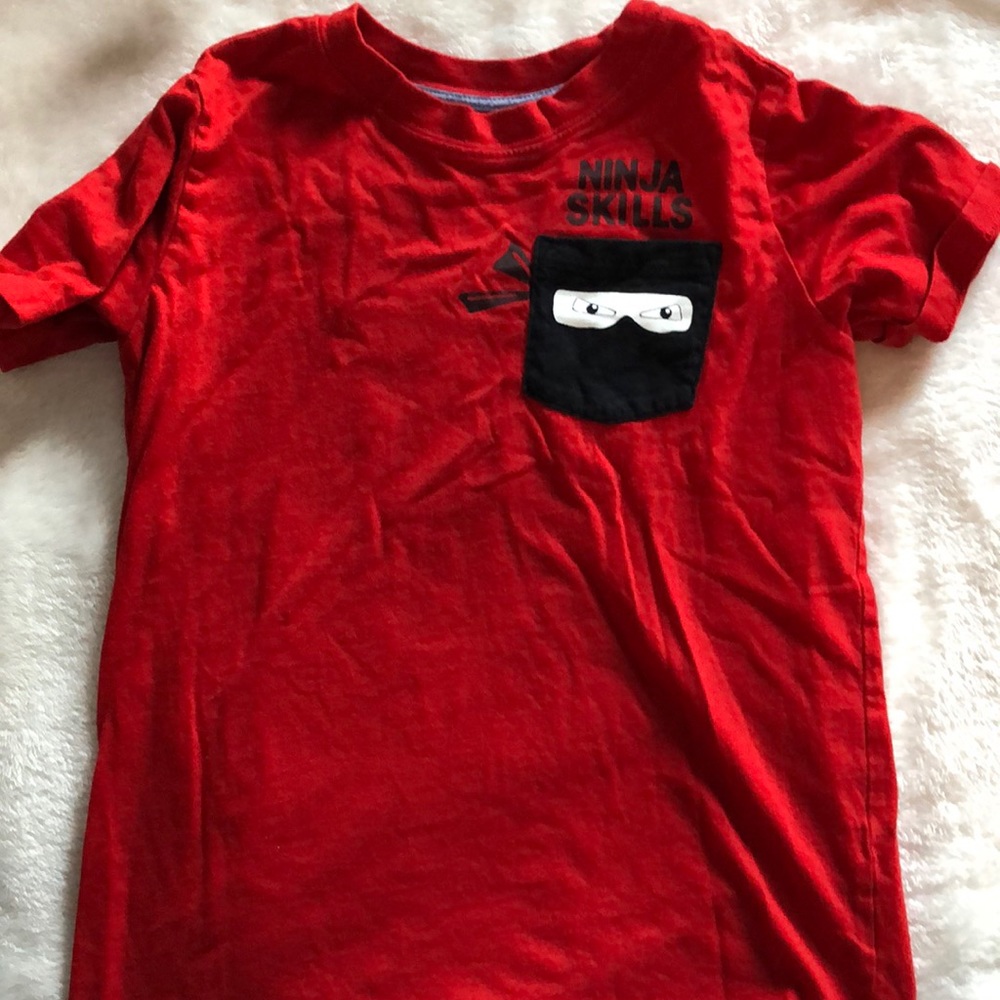 Oshkosh T-shirt sz 8